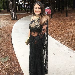 Meet your Posher, Mahek